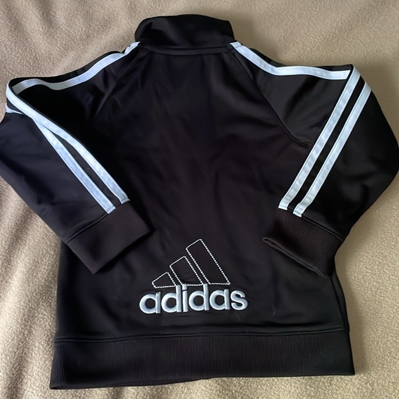 Boys 3T Adidas track jacket - Picture 3 of 3